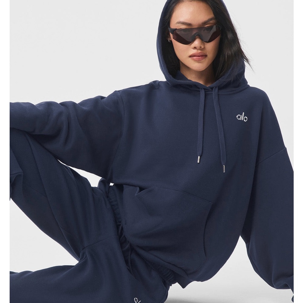 Alo yoga accolade hoodie